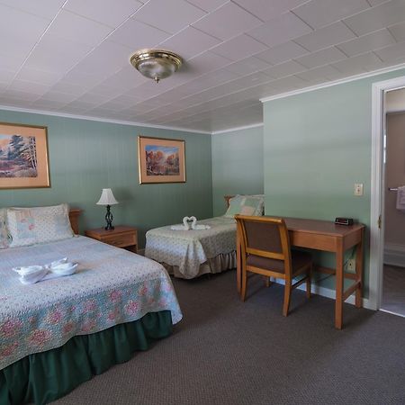 Profile Motel & Cottages Линкълн Екстериор снимка
